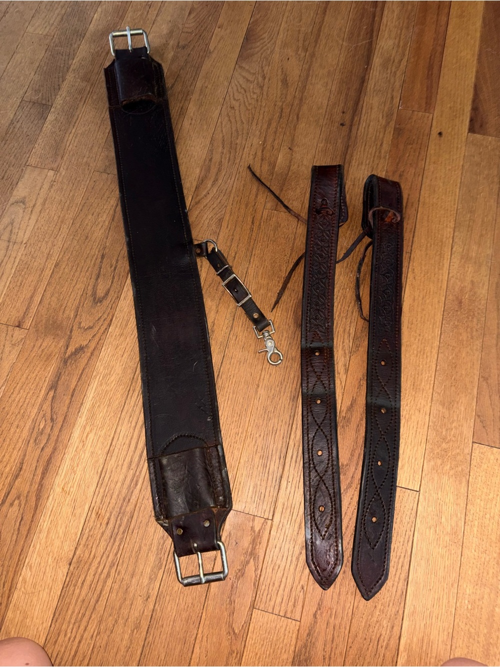 Back cinch - Picture 5 of 6